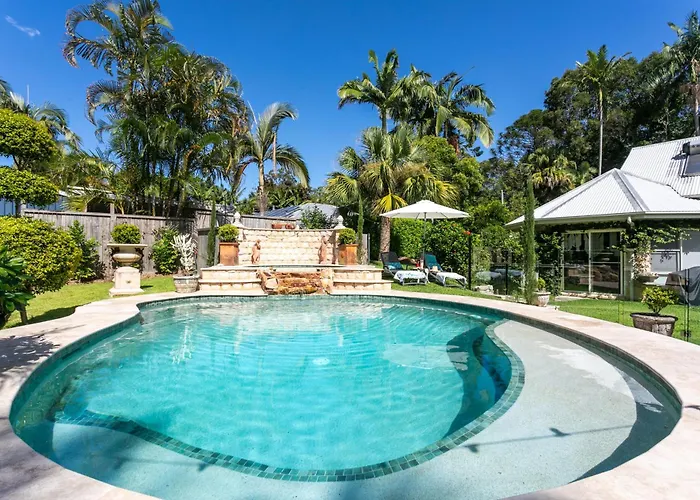 Noosa Valley Manor B&B